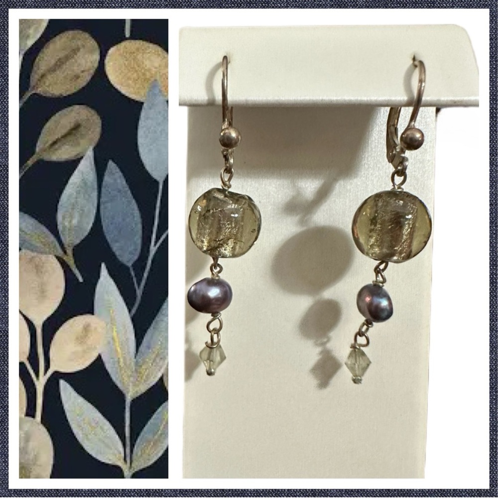 Cracked Smoke Bead and Iridescent Blue Pearls. Pewter tone. Lever Back